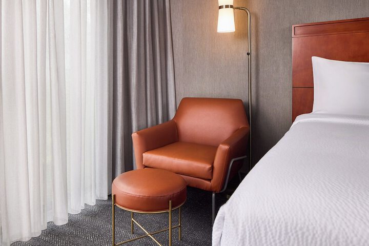 Room 18 of 40