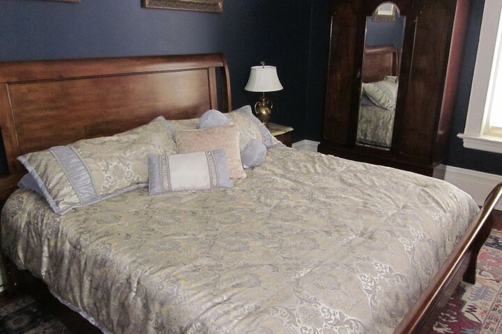 Room 29 of 74