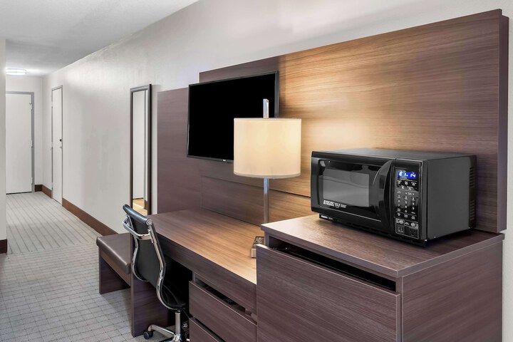 SureStay Hotel by Best Western SeaTac Airport North