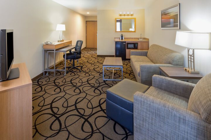 Room 15 of 29