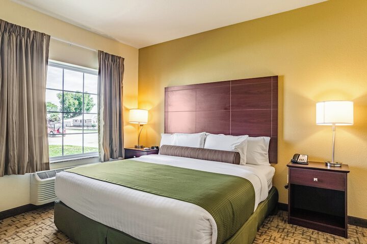 Cobblestone Hotel & Suites - Gering / Scottsbluff