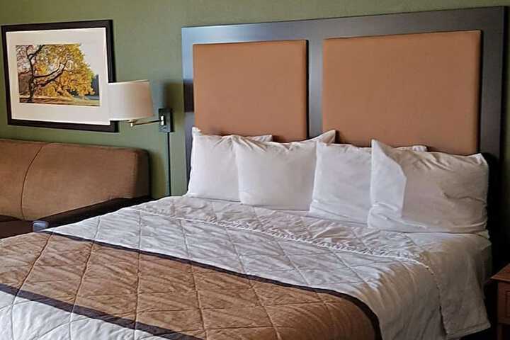Room 25 of 30
