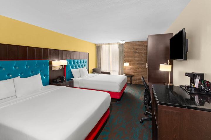 Heritage Inn & Suites San Antonio Airport Trademark Wyndham