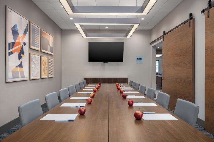 Holiday Inn Express & Suites Courtenay - Comox by IHG