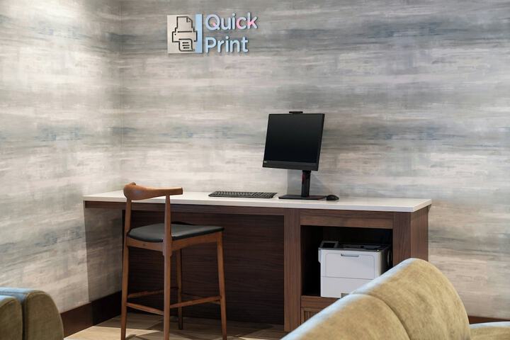 Courtyard by Marriott Sand City Monterey