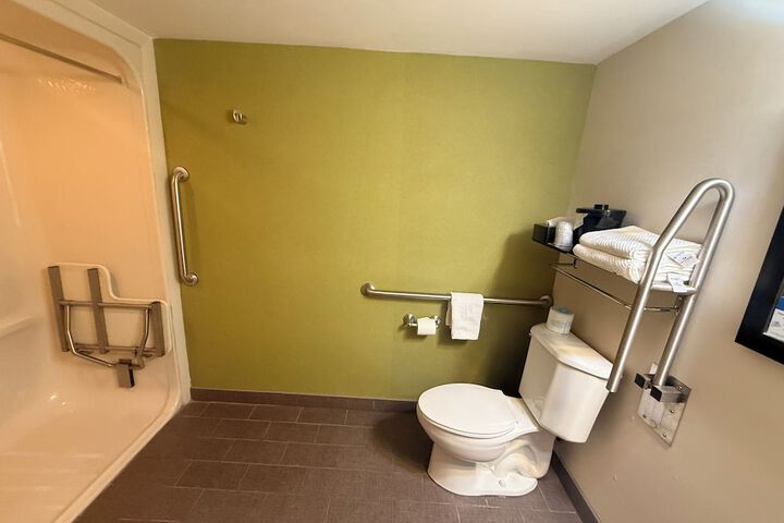 Sleep Inn & Suites Niantic North