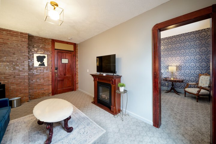 Room 26 of 57