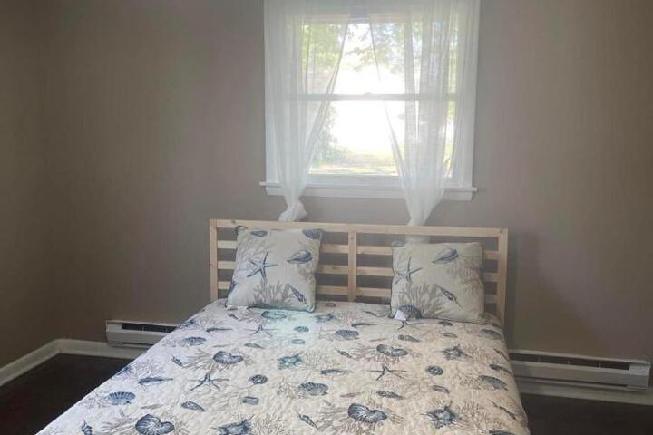 Three Bedroom House - Cape May short walk to the Bay