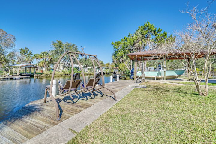 Riverfront Home With Private Dock Fire Pit!