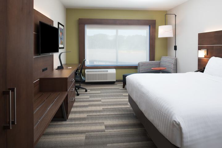 Room 16 of 34