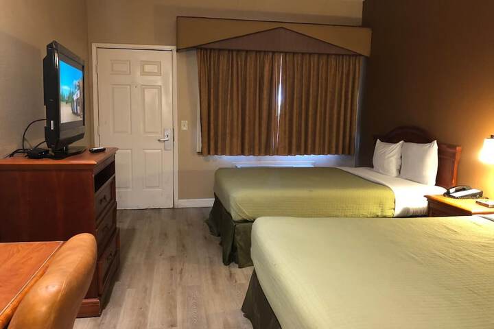 Room 4 of 26