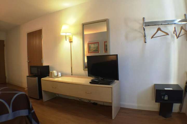 Room 29 of 31