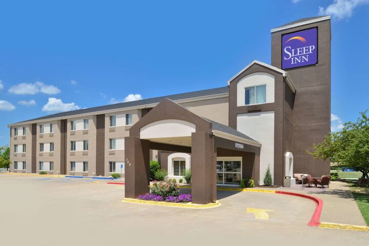 Hotel 3 of 18