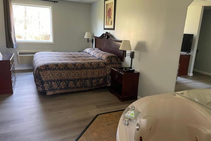 Perry-O Inn & Suites