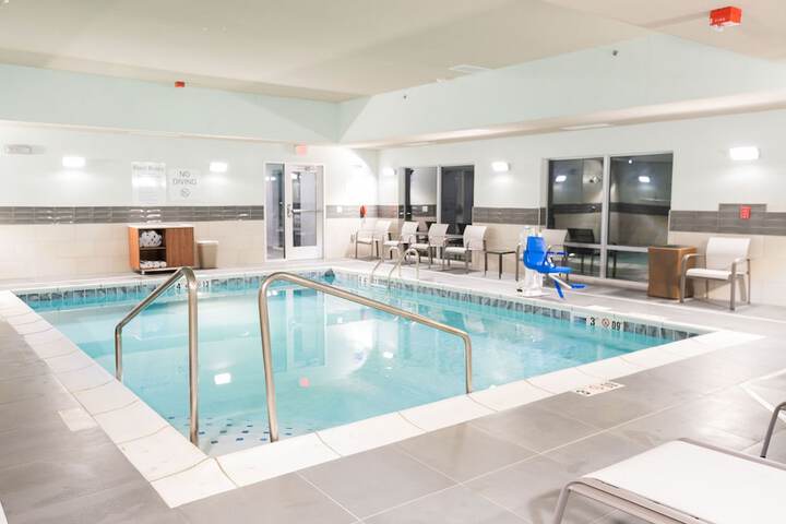 Pool 7 of 32