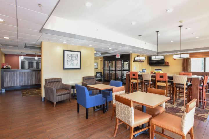Hotel Interior 11 of 72