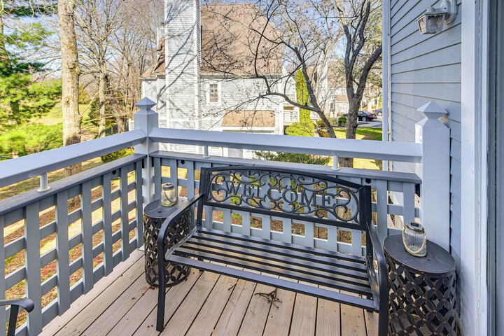 Norwich Vacation Rental w / Golf Course Views!