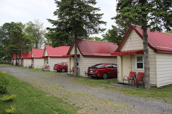 Room 7 of 24