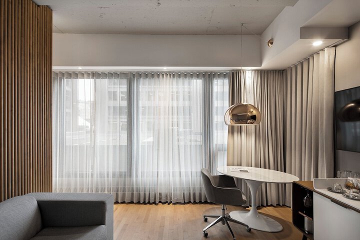 Room 34 of 58
