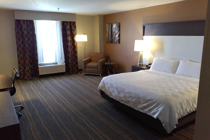 Room 15 of 47