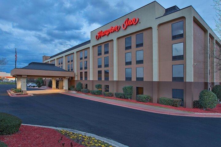 Hotel 2 of 59