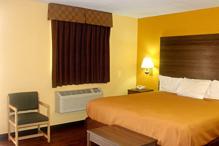 Room 29 of 42