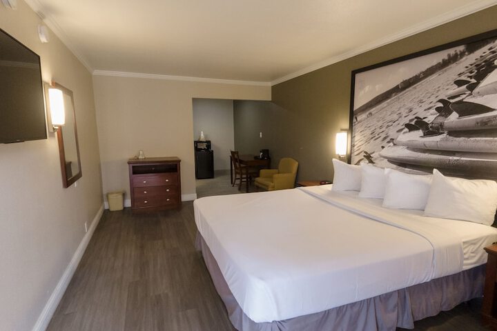 Super 8 by Wyndham Santa Cruz Beach