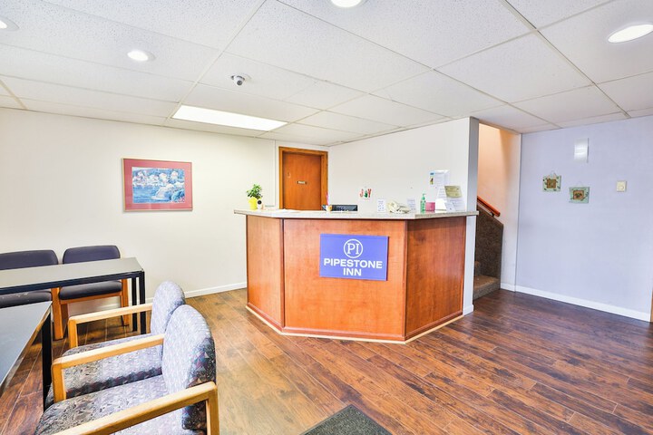 OYO Hotel Pipestone MN Canterbury Park