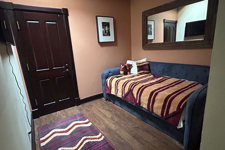 Room 63 of 75