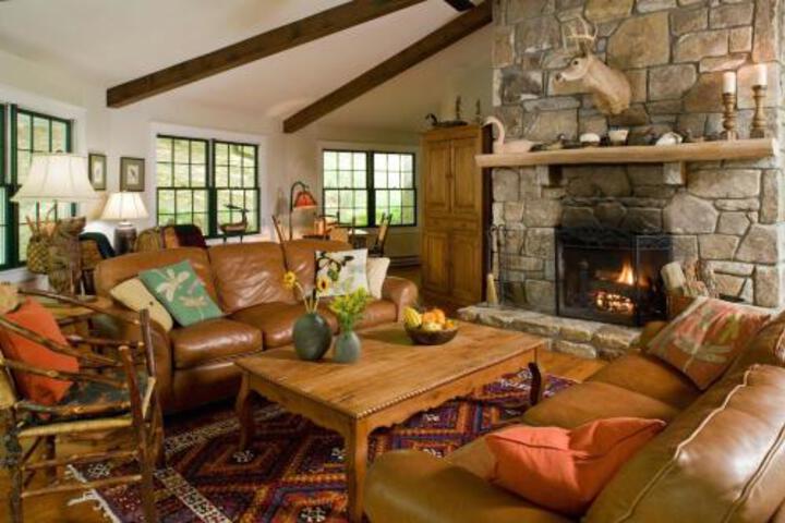 The Lakehouse at Katie Camp