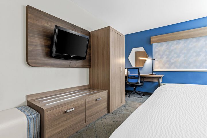 Holiday Inn Express Hotel & Suites FLORENCE NORTHEAST by IHG