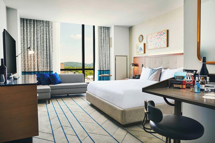 The Draftsman Charlottesville, University, Autograph Collection Hotel