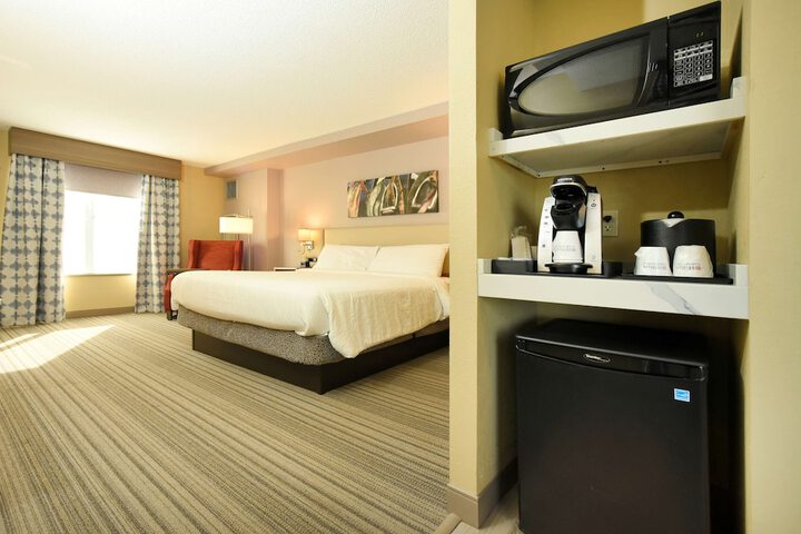 Room 44 of 79