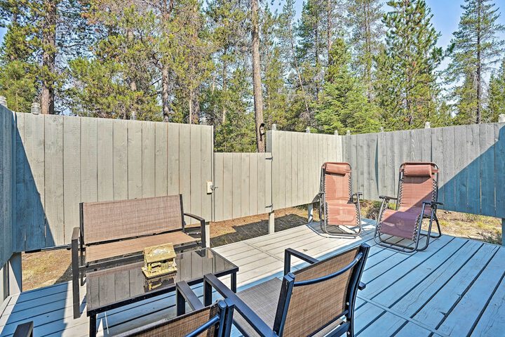 High Lakes Hideaway: La Pine Fishing Cabin!