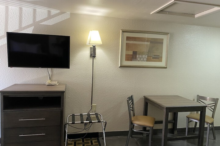 Motel in The Pines