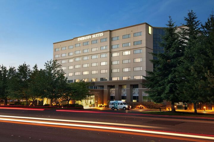 Embassy Suites by Hilton Seattle Tacoma International Airport