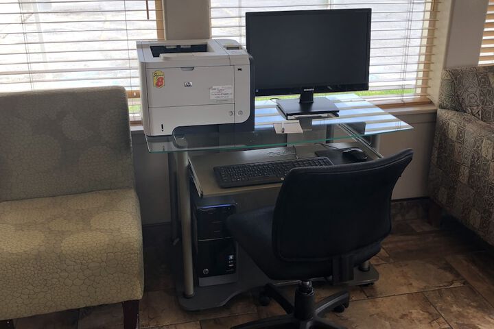 Business Center 29 of 29