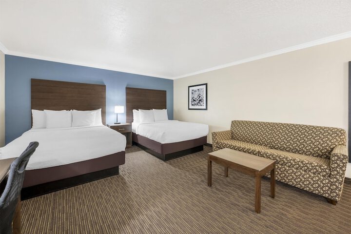 Best Western Airport Albuquerque InnSuites Hotel & Suites