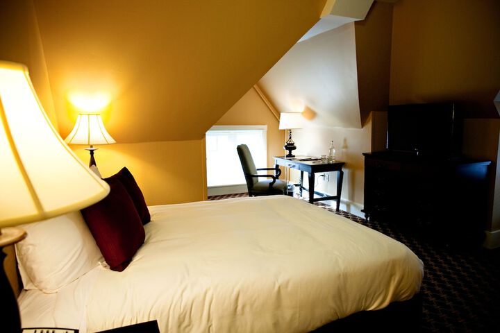 Room 41 of 58