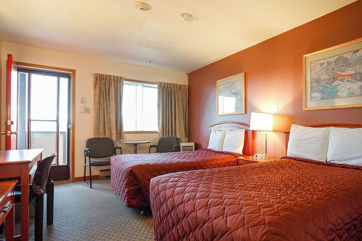 Room 25 of 25