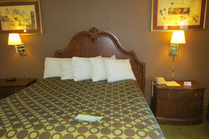 Room 20 of 46