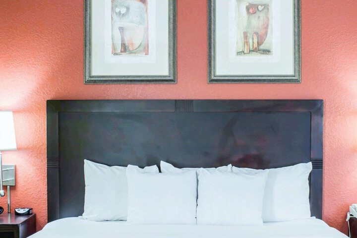 Room 20 of 87