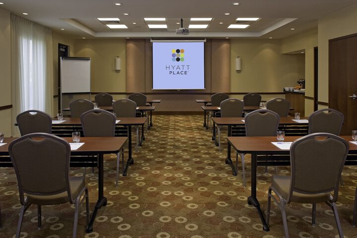 Hyatt Place Dulles Airport North