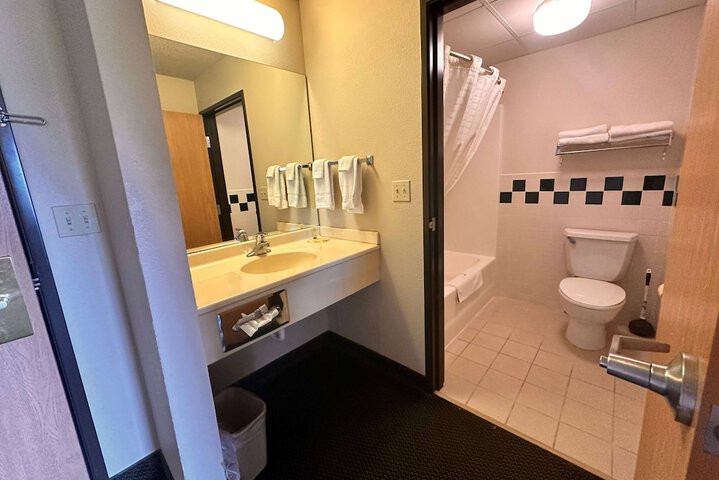 Room 18 of 57