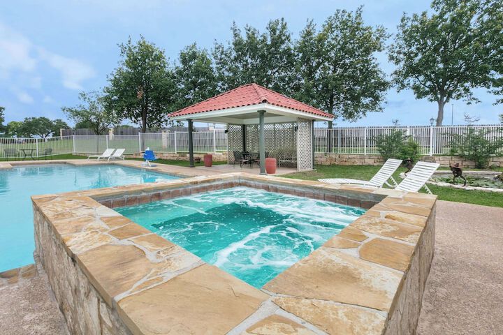 La Quinta Inn & Suites by Wyndham Fredericksburg