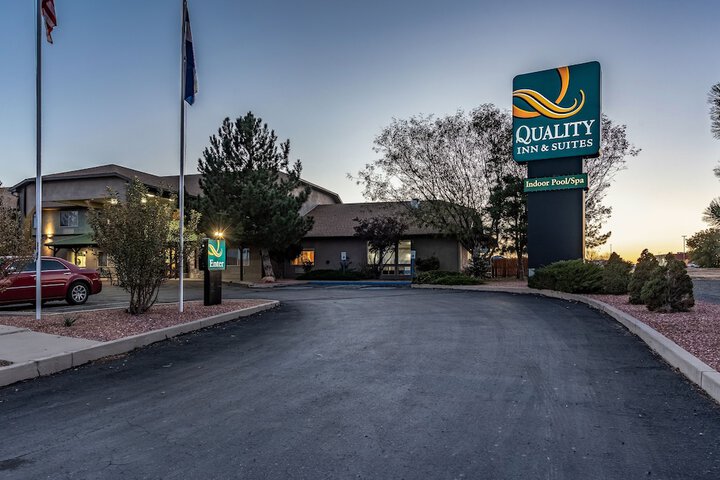 Quality Inn & Suites Pueblo West