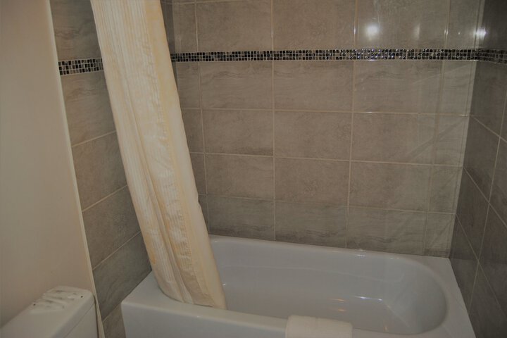 Room 7 of 20