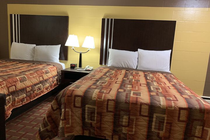 Room 6 of 31