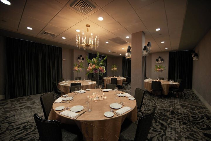 Elyton Hotel Autograph Collection by Marriott