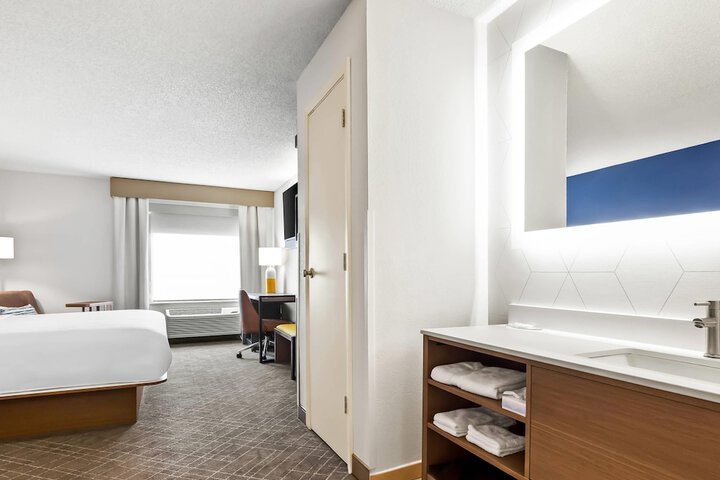Comfort Inn & Suites OFallon - St. Louis Area